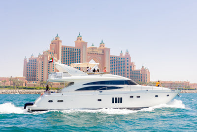 Luxury AZIMUT Yacht Dubai 