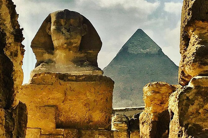 Cairo Full-Day Private Tour Pyramids, Sphinx, Memphis & Sakkara with lunch