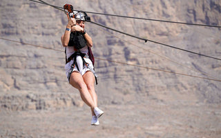 Jebel Jais zipline Dubai'den Dünyanın En Uzun zipline Deneyimi