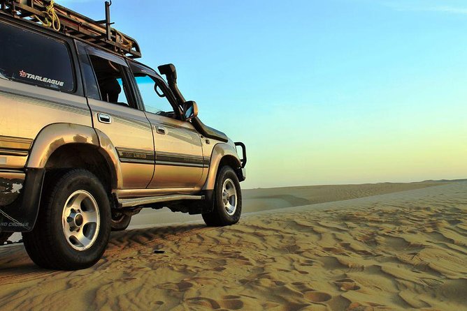 Сафари по пустыне на джипах 4x4 в Хургаде с посещением деревни бедуинов, барбекю и шоу