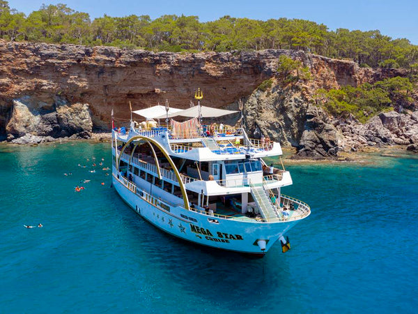Antalya Mega Star Yacht Tour - Tripventura
