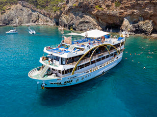Antalya Mega Star Yacth Tour - Tripventura