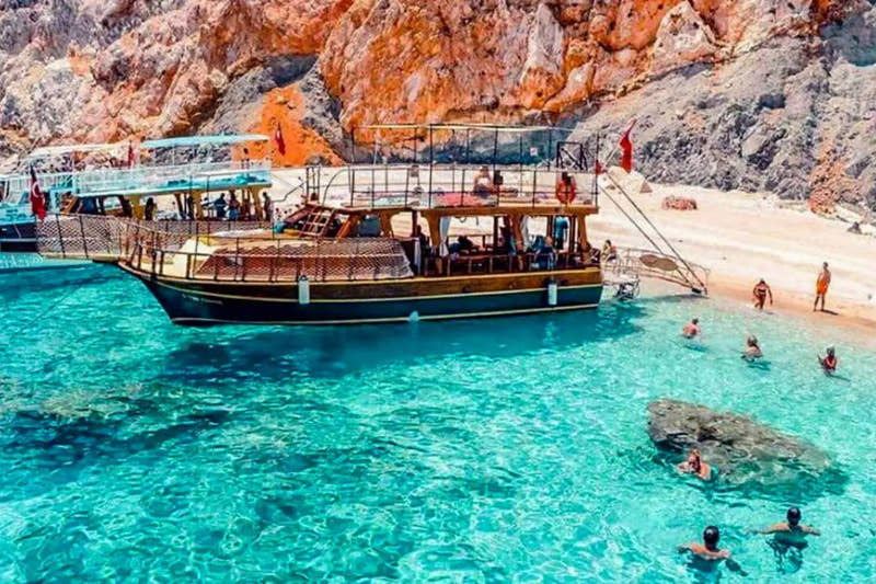 Türkiye Maldivleri'nde Antalya Suluada Günlük Tekne Turu - Tripventura