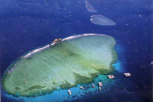 Sharm El Sheikh Snorkelling Trip in Tiran Island by Boat