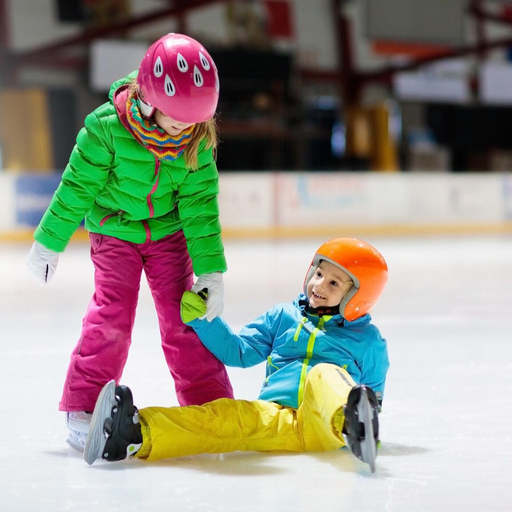 Дети на катке в Дубае
