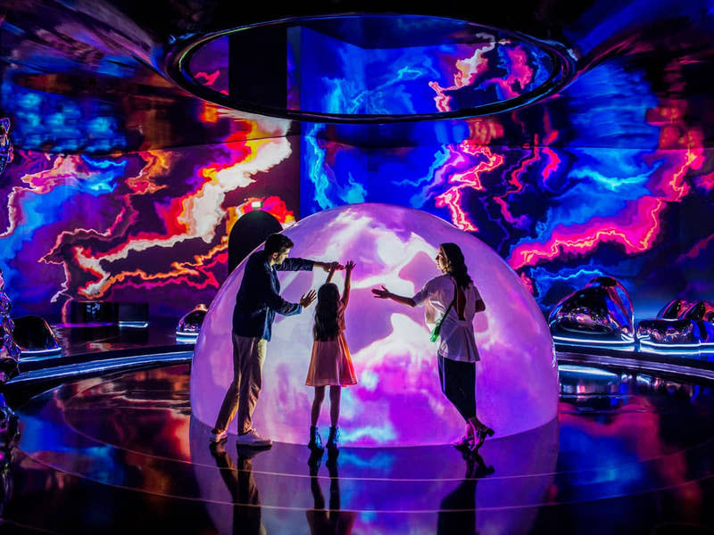 AYA Universe Light and Sound Park – spektakuläres Licht- und Sound-Erlebnis