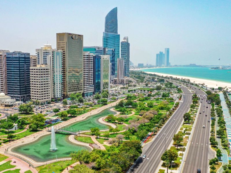 Экскурсия по Абу-Даби с входным билетом в парк Ferrari World из Дубая