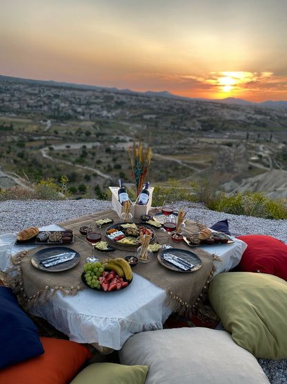 Picnic ved solopgang og solnedgang i Cappadocia