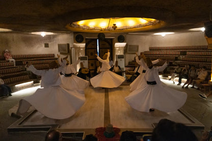 Whirling Dervish-forestilling i Cappadocia