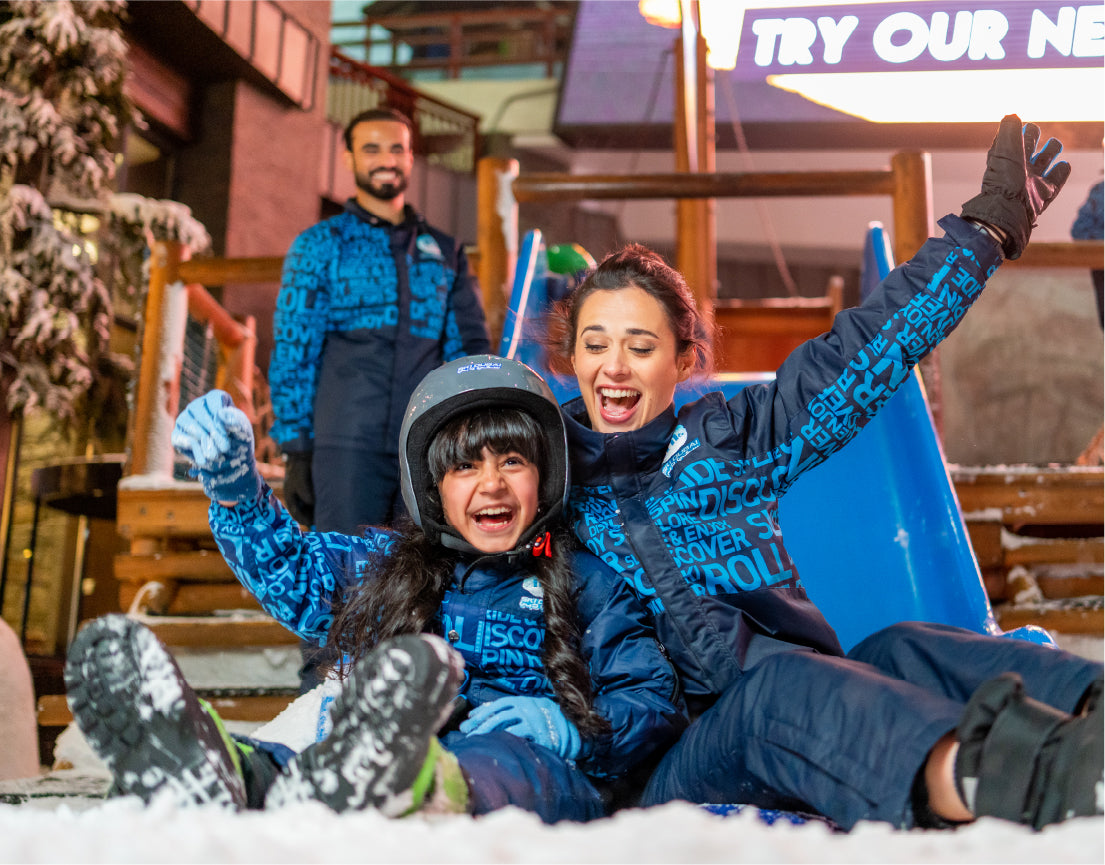 Abu Dabi Kar Parkı'ndaki aile