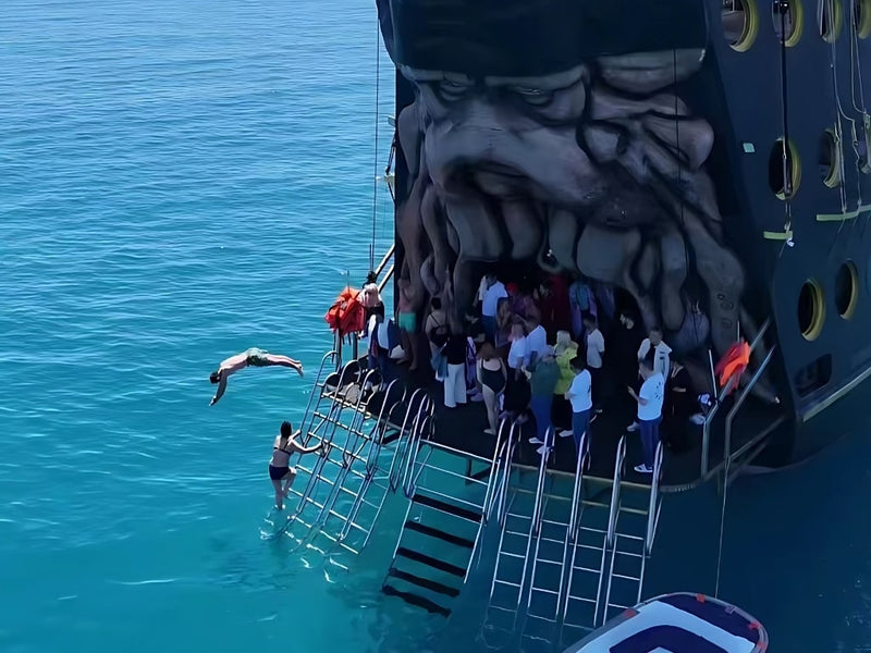 Gonster Pirate Boat Tour