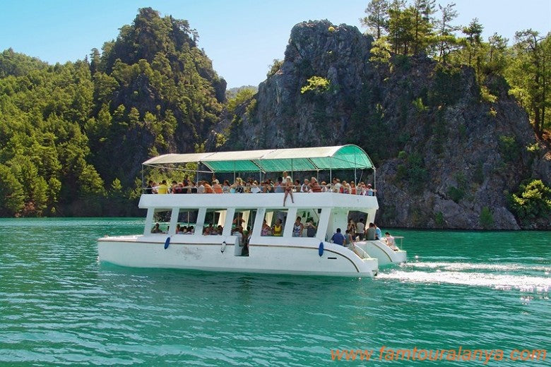 Green Canyon Boat Tour