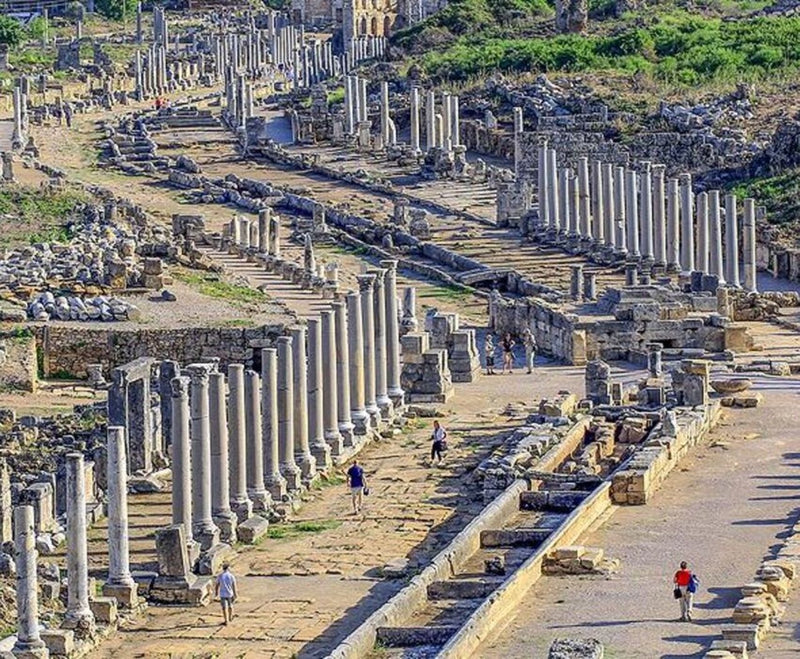 Alanya'dan Aspendos, Side, Manavgat, Şehir ve Kültür Turu, Barbekü Öğle Yemeği, Giriş Transferi