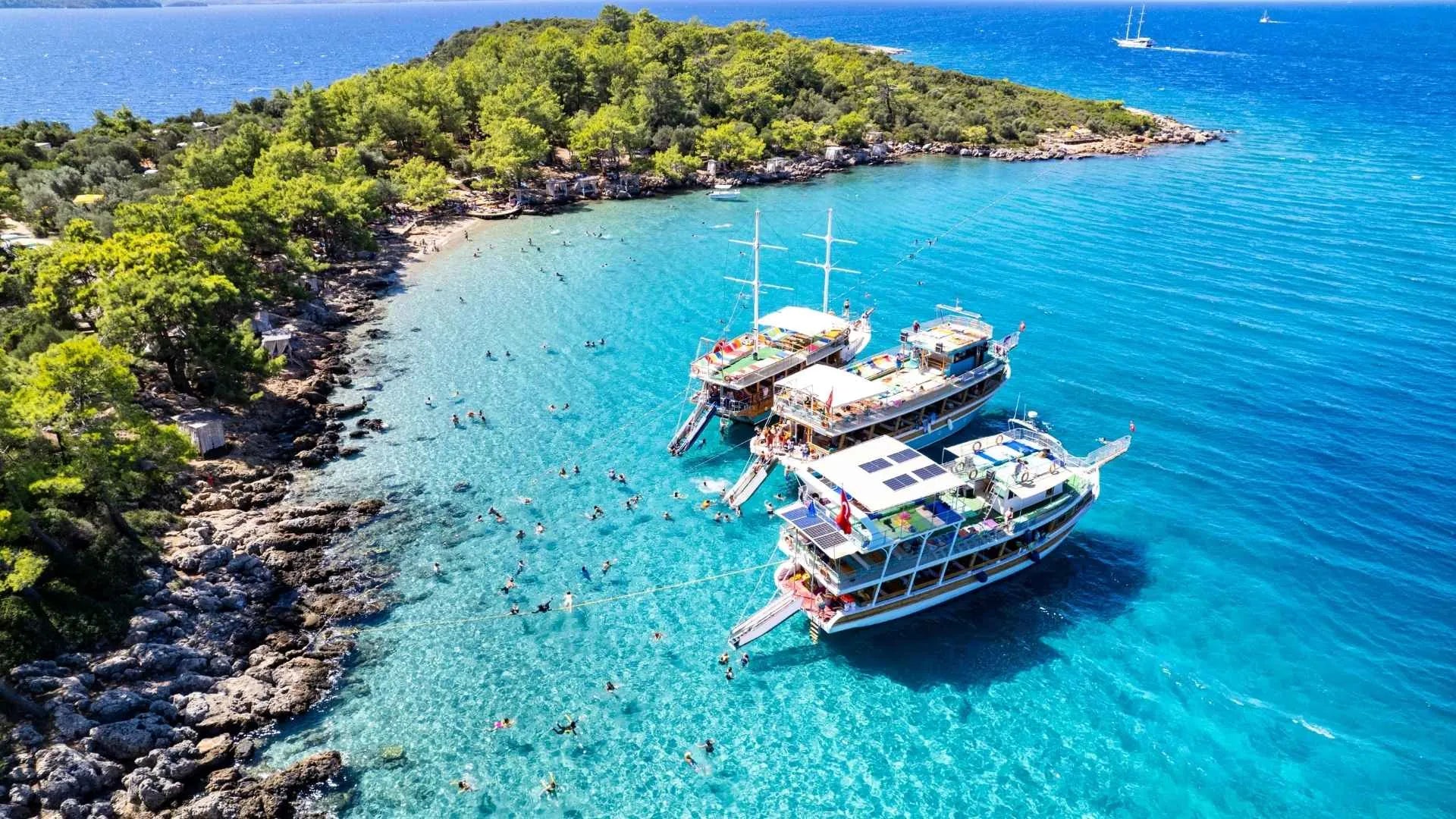 Где море встречается с природой