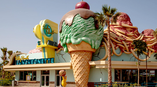 Baby Brent's Luncheonette, тематический ресторан, расположенный в Motiongate Dubai