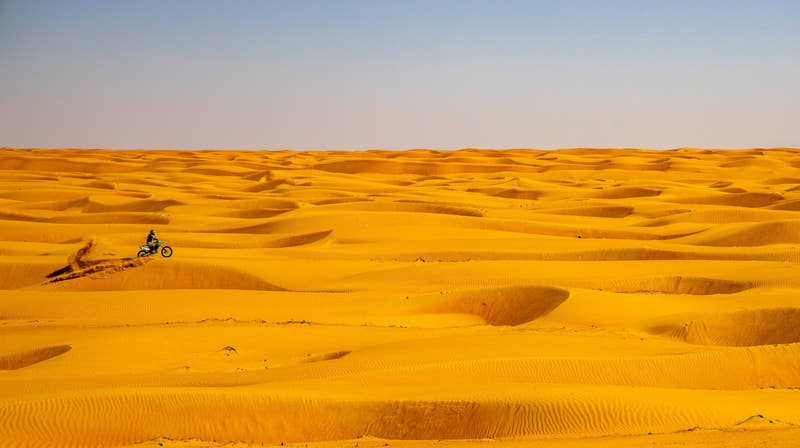 Heldagstur til Wadi Bani Khalid og Wahiba Sands ørkensafari fra Muscat