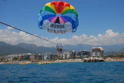 Parasailing 