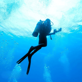 Man scuba diving in river in Alanya