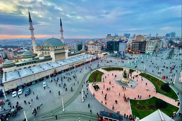 Full-Day ticket to Istanbul Hop-On-Hop-Off Bus Tour