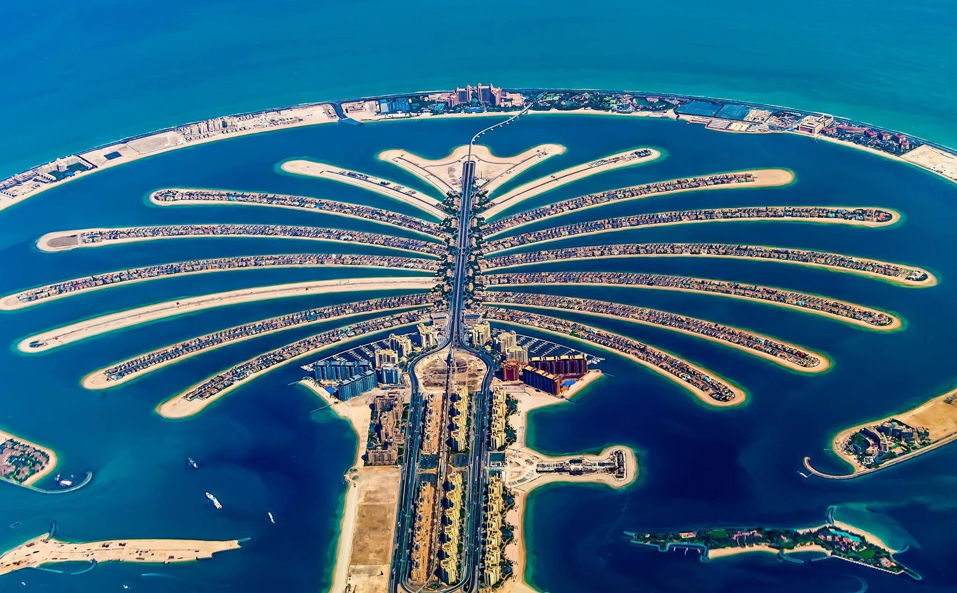 Dubai The View at the Palm Jumeirah Tickets, Grand 360 degree display of the iconic Palm Jumeirah, Arabian Gulf and beyond - Tripventura