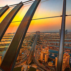 Billetter til The View at The Palm Jumeirah i Dubai - storslået 360-graders panorama over den ikoniske Palm Jumeirah, Den Arabiske Golf og omegn - Tripventura