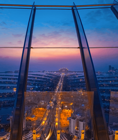 Dubai The View at the Palm Jumeirah Tickets, Grand 360 degree display of the iconic Palm Jumeirah, Arabian Gulf and beyond - Tripventura