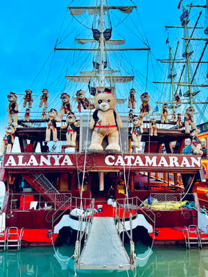 Alanya Catamaran Boat Cruise,Lunch, Soft Beverage & Transfer