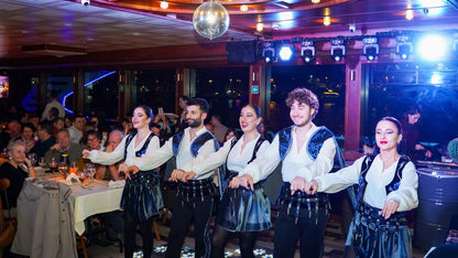 İstanbul Boğazı Akşam Yemeği Turu, Türk Gecesi Gösterisi