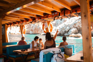 Alanya Relaxing Boat Tour, Lunch, Unlimited Soft Drinks & Transfer