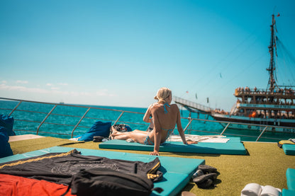 Alanya Relaxing Boat Tour, BBQ Lunch, Unlimited Soft Drinks & Transfer