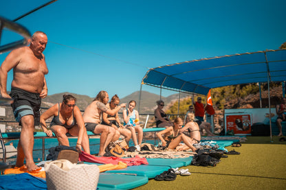 Alanya Relaxing Boat Tour, BBQ Lunch, Unlimited Soft Drinks & Transfer