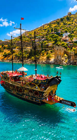 Alanya Pirate Boat Tour | Lunch, Unlimited Drinks & Hotel Transfer
