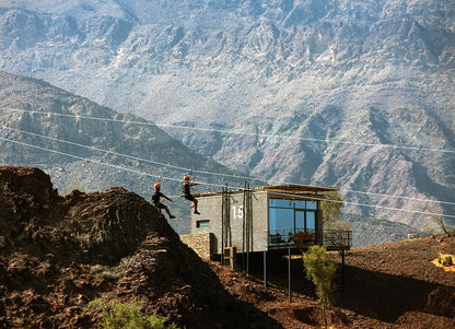 Zipline in Hatta Wadi