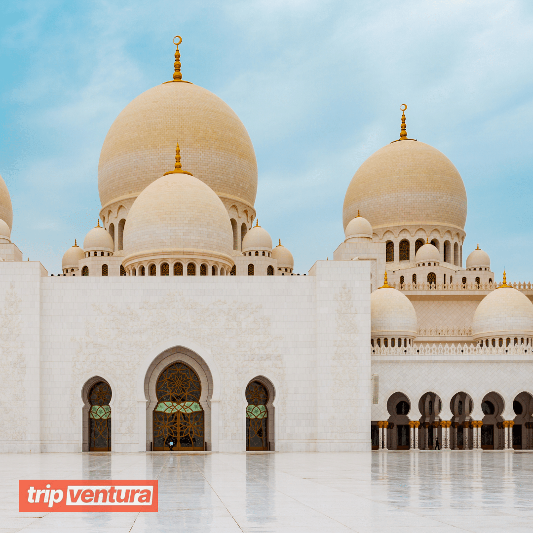 Abu Dhabi City Tour With Grand Mosque from Dubai - Tripventura