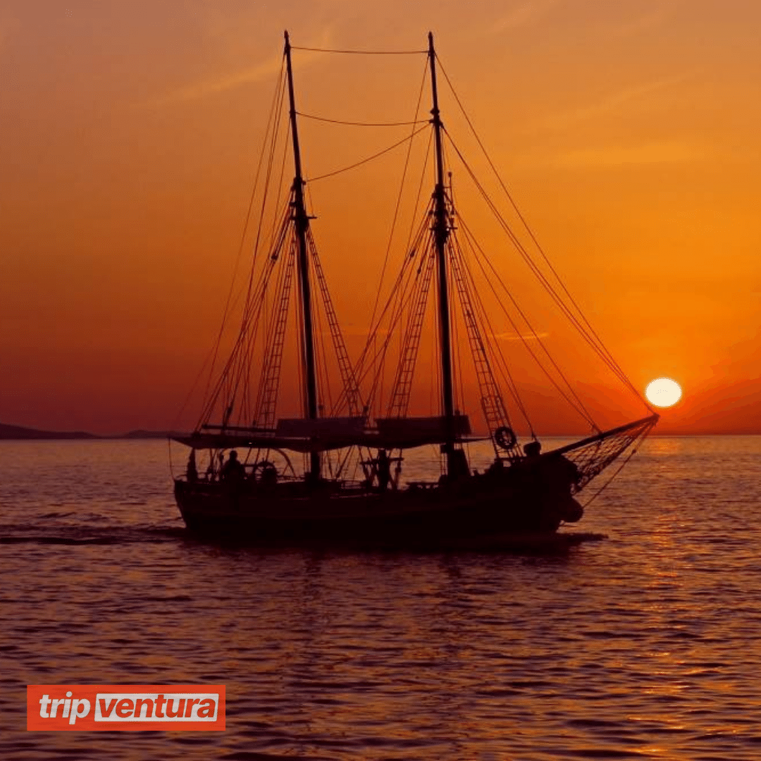 Alanya Sunset Cruise Tour with BBQ Dinner, Soft Drinks & Roundtrip Transfer - Tripventura