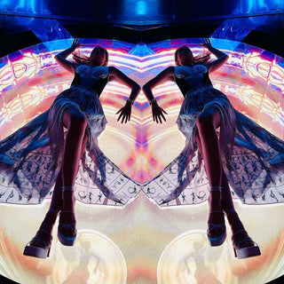 Model at AYA Universe
