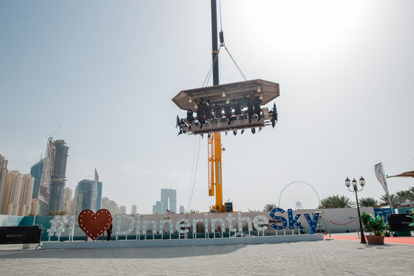 Dubai middag eller frokost i himlen succes