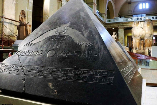 Kahire Giza Piramitleri'ne Günlük Tur