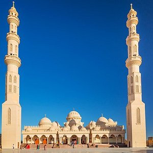 Hurghada City Tour 5 Hours with Private Car