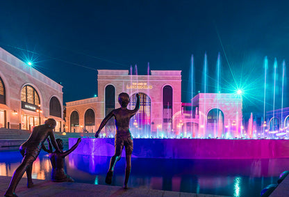 Tam Gün Land of Legends Temapark Giriş Bileti ve Gece Gösterisi + Antalya'dan Gidiş-Dönüş Transfer