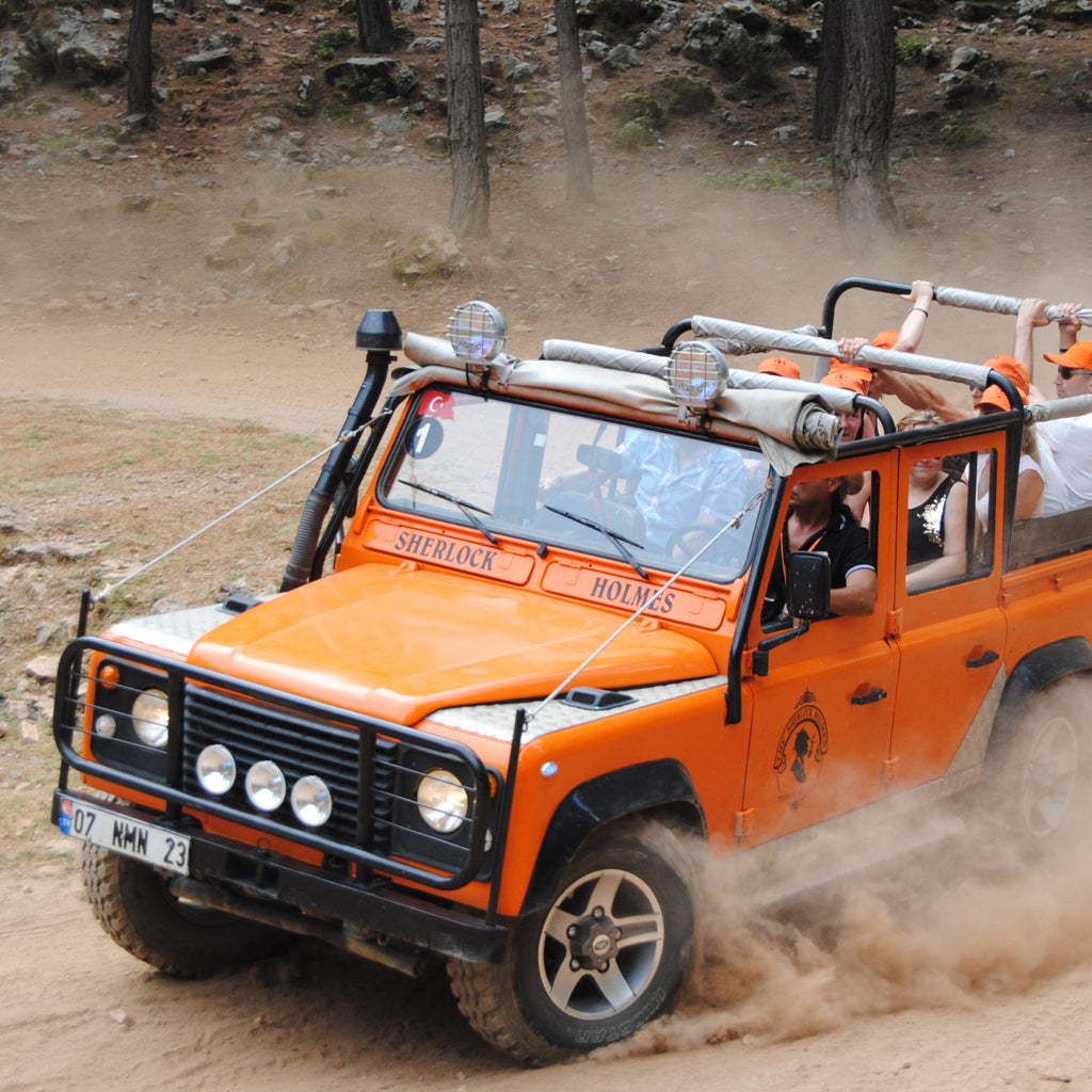 Alanya Sunset City Tour with Cable Car & Roundtrip Transfer by 4x4 Jeep