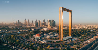 Dubai Combo: Dubai Frame with Aya Universe Tickets - Tripventura