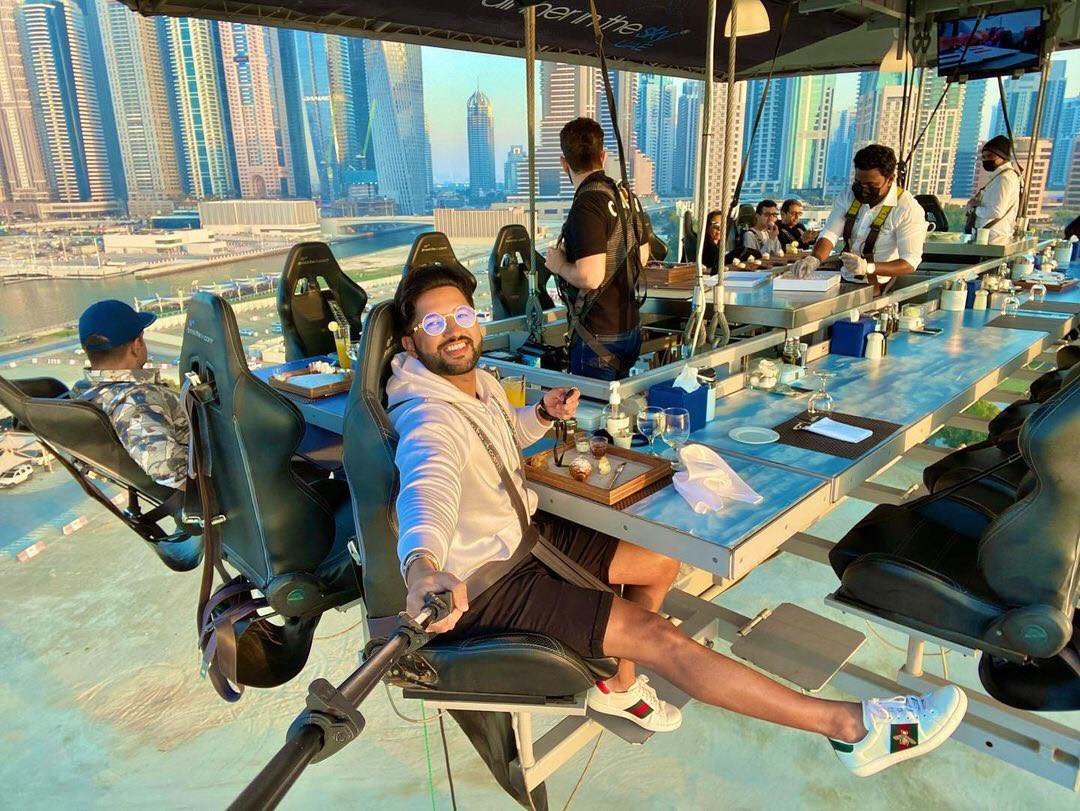 Dubai Dinner or Lunch in The Sky Success