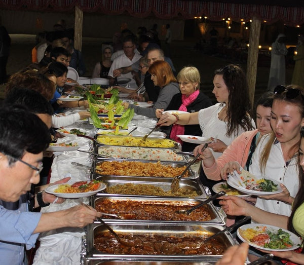 Dubai BBQ-middag i ørkenen Safari med privat 4x4-bil - Tripventura