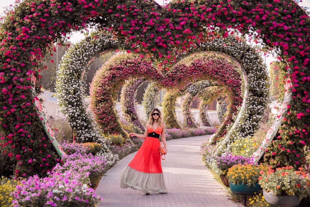 Dubai Combo: Global Village with Miracle Garden Tickets - Tripventura