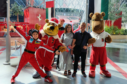 Abu Dabi'deki Yas Adası'nda bulunan kapalı eğlence parkı Ferrari World Abu Dhabi'nin maskotları,