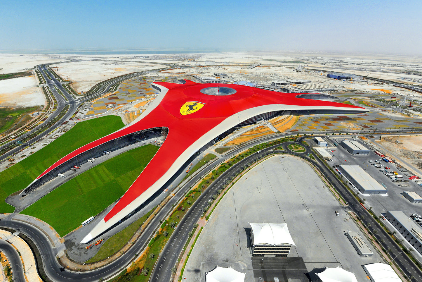 Билет Ferrari World в Абу-Даби