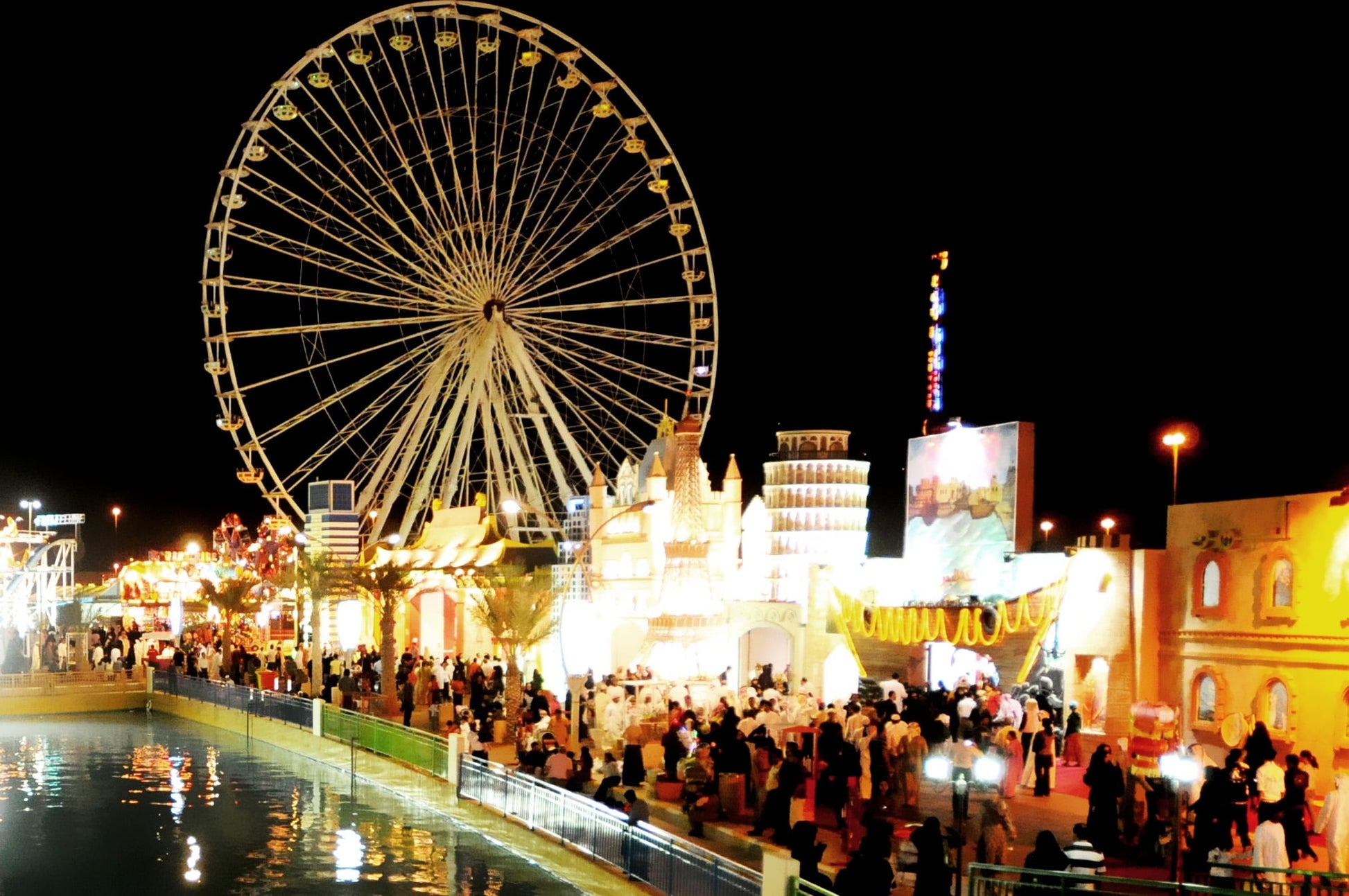 Dubai Combo: Global Village with Miracle Garden Tickets - Tripventura