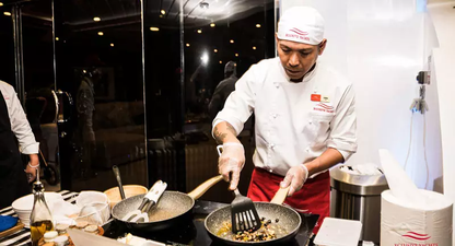 Canlı Pişirme İstasyonu ve Premium İçeceklerle Dubai Xclusive Süper Yat Deneyimi