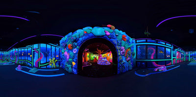 mini golf uses UV lighting and hand-painted 3D artwork